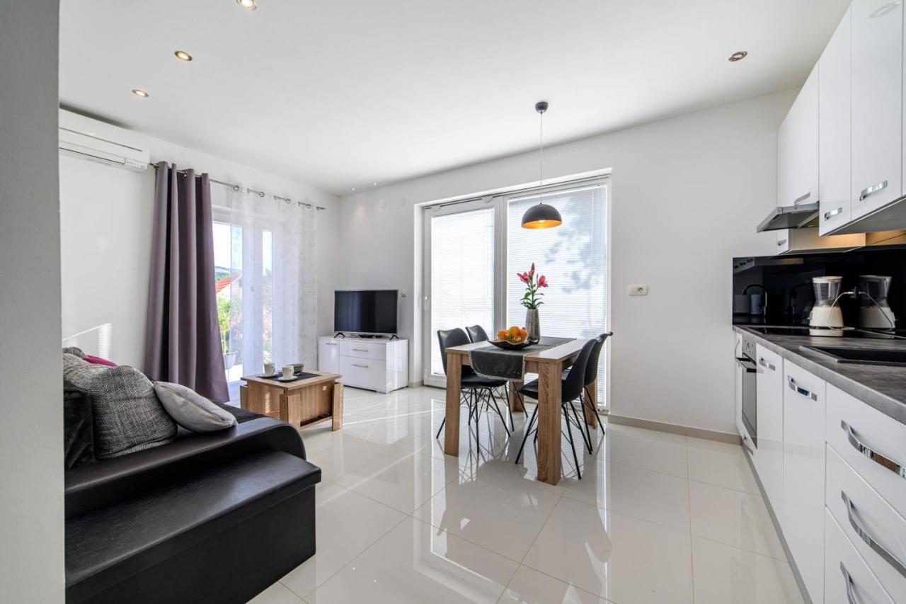 Apartment Jelic Sibenik Luaran gambar